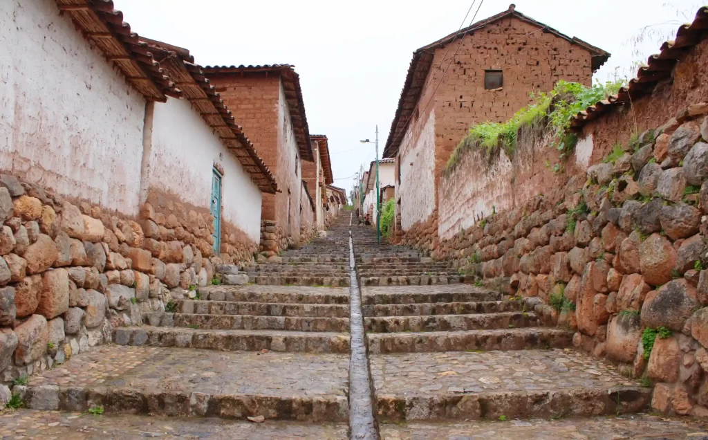 The Beautiful Poc Poc Waterfall HIKE 1 DAY 3 chinchero-streets-start-point-of-poc-poc-waterfall-1