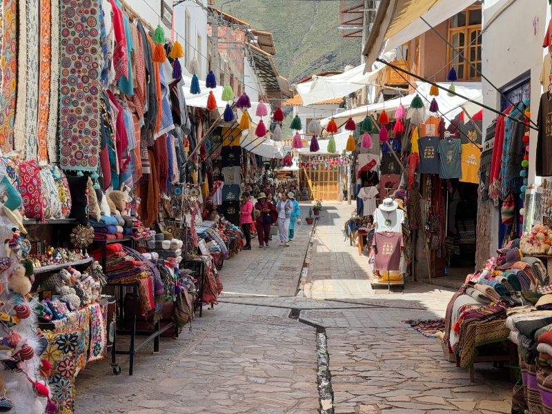 Pisac market on the Sacred Valley tour